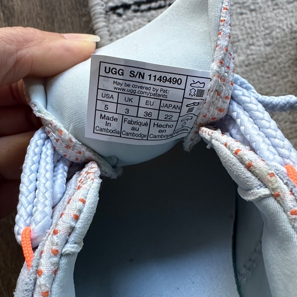 UGG Marin Mega Lace Platform Sneakers - Picture 11 of 13